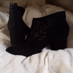Wild diva lounge booties